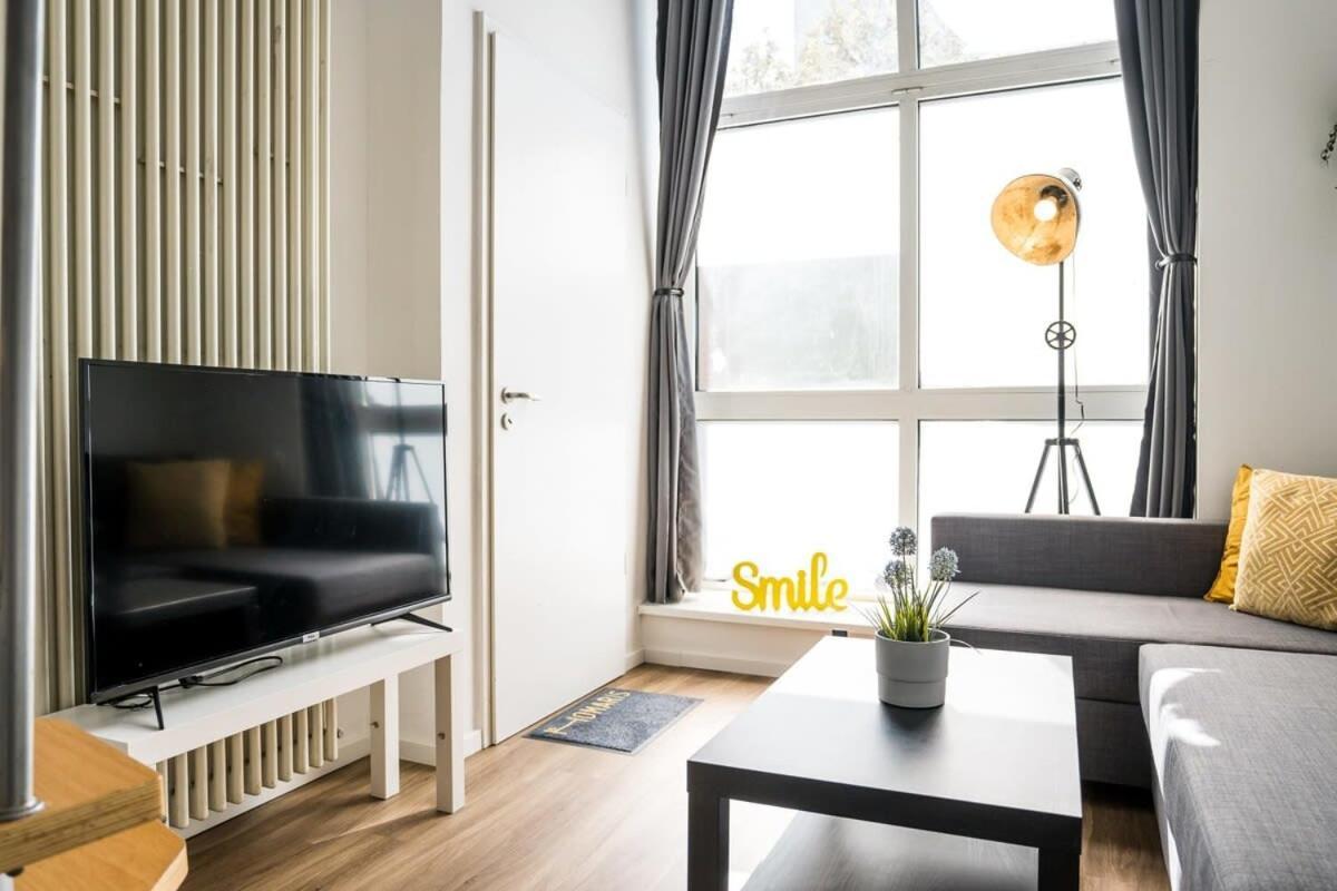 Apartamento Industrial Loft In Berlin Mitte Exterior foto