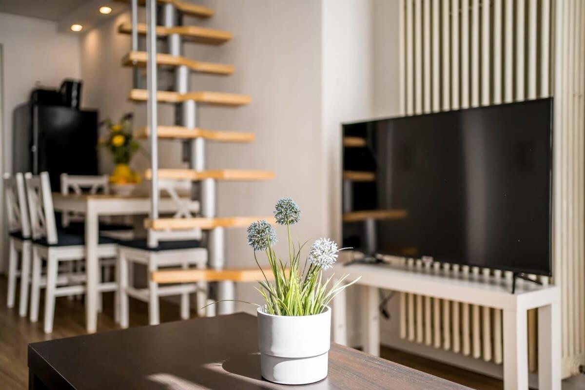 Apartamento Industrial Loft In Berlin Mitte Exterior foto